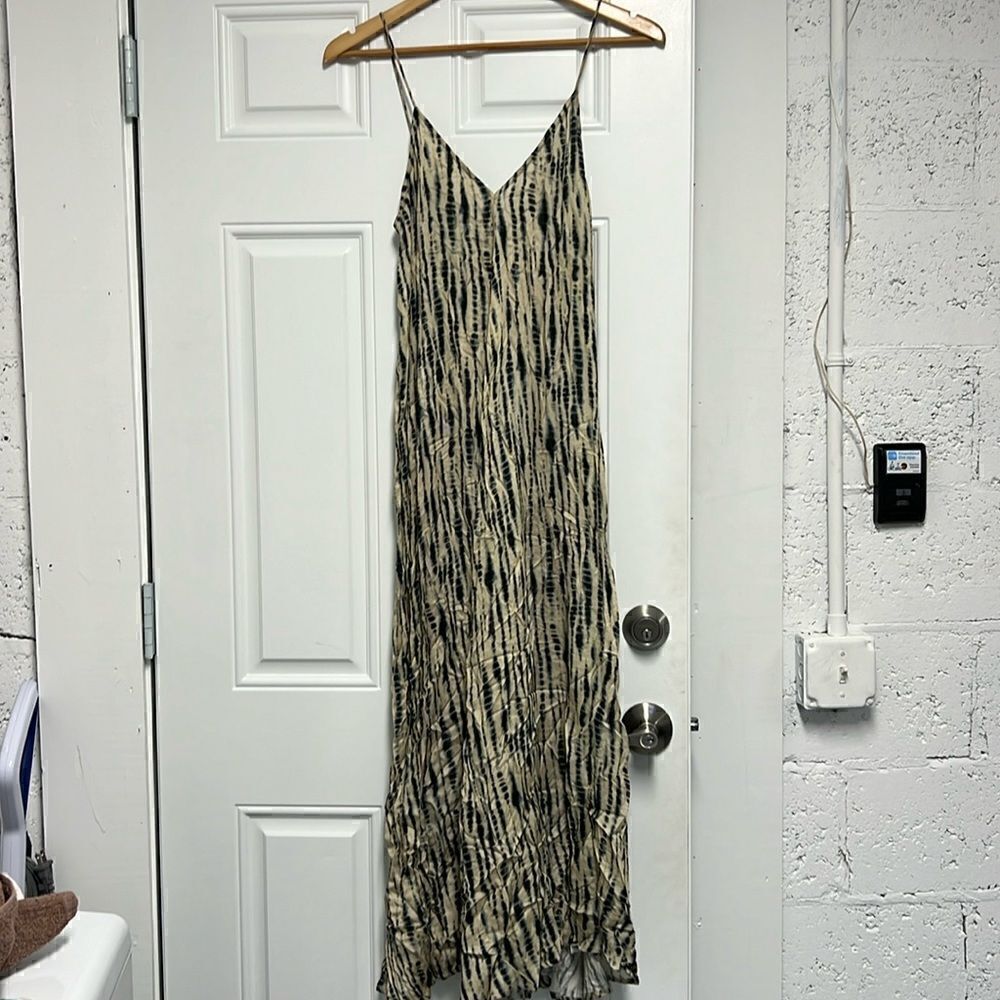 Zara Maxi Dress - Like New Beautiful Print - Excellent Condition - Size XS-S